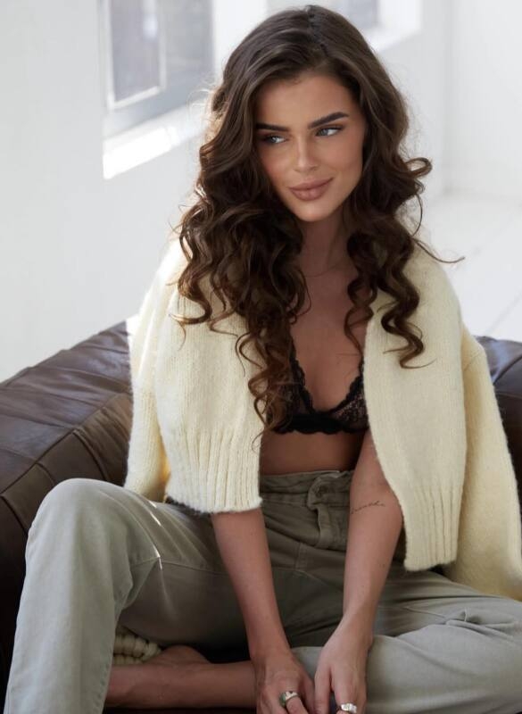 Dianne, bij Hebbes casting bureau