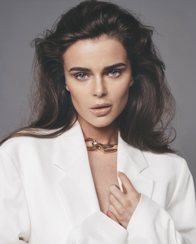 Dianne, bij Hebbes casting bureau