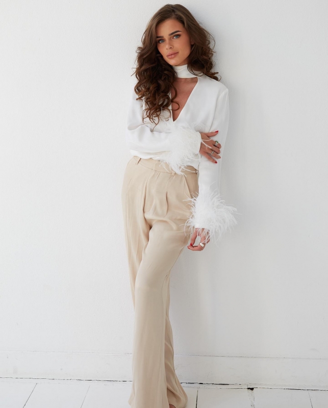 Dianne, bij Hebbes casting bureau