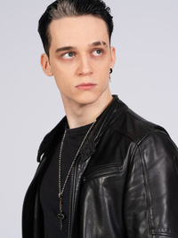Model Benjamin